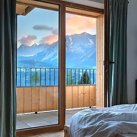 Hotel Holzhackerin - The Charming Haus Am Berg 4*