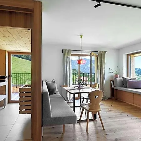 Holzhackerin - The Charming Haus Am Berg Hotel 4*